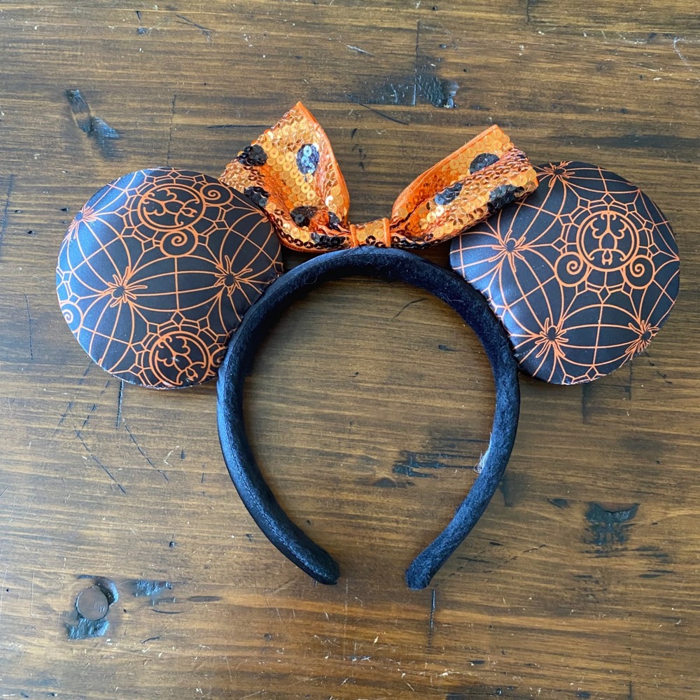 Disney Parks Minnie Mouse Halloween Spider Web Sequin‎ Bow Headband Orange Black